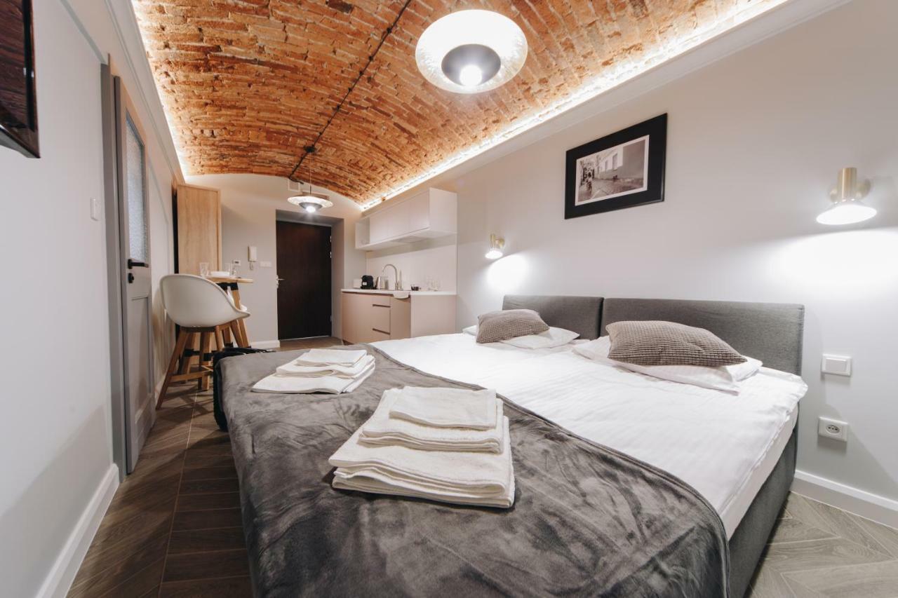 M2 Main Square Studio Krakow Luaran gambar